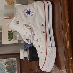 Womens Converse Platform Sneakers Size 8